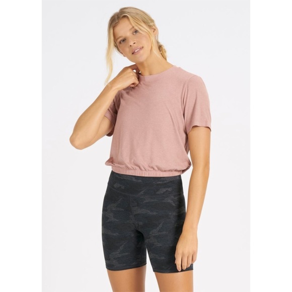 Vuori Balance Crop Short Sleeve Tee in Burnt Clay Heather - Picture 1 of 7